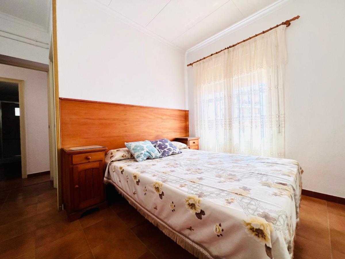 Joanot Martorell Apartment Roses