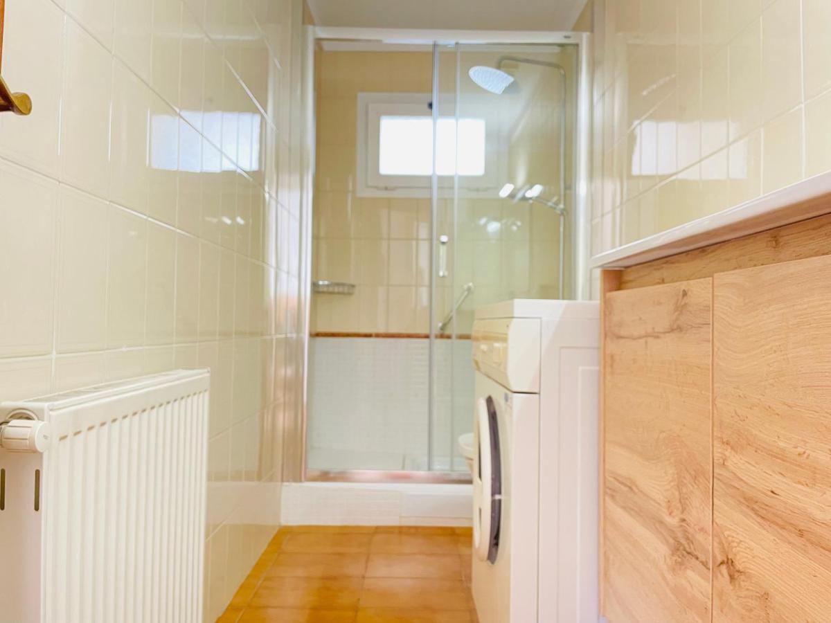 Joanot Martorell Apartment